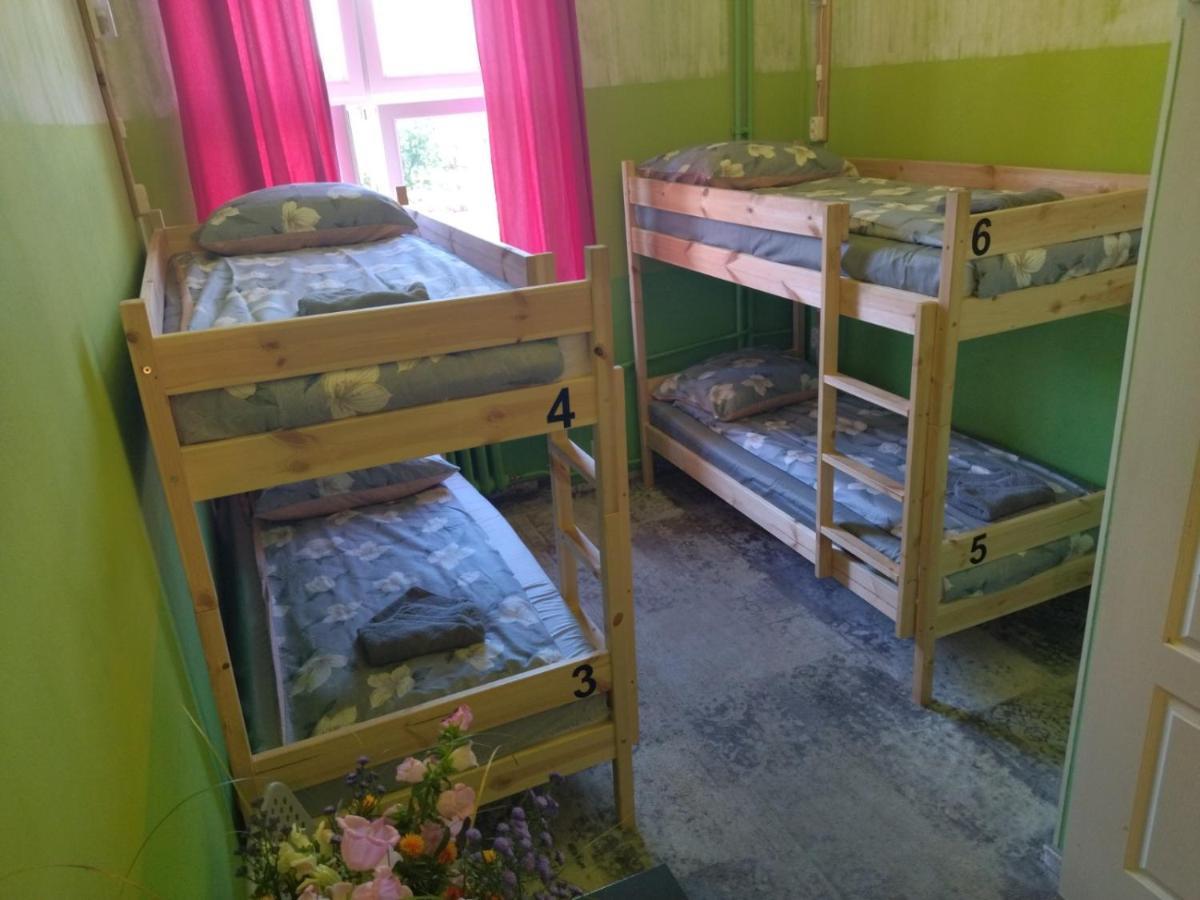 Oliwka Hostel Варшава Экстерьер фото